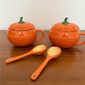 2 Pumpkin soup mugs with spoons